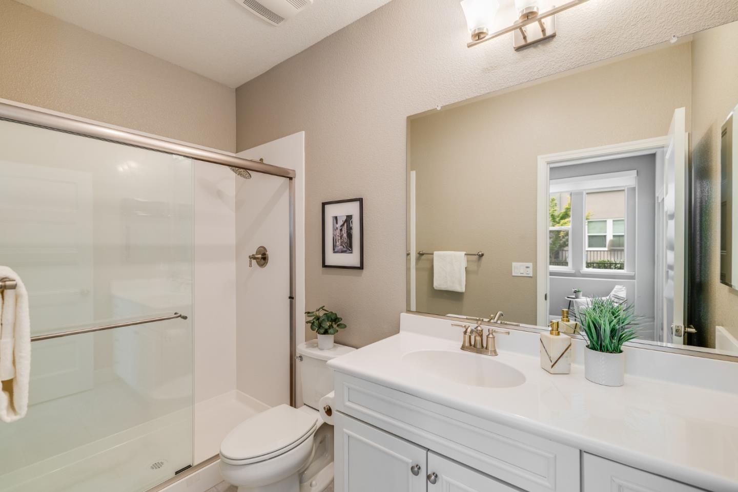 286 AGUSTIN NARVAEZ Street UNIT 3