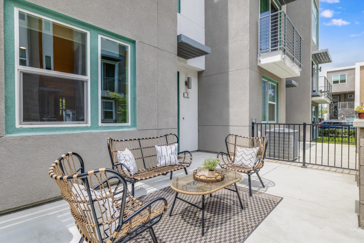 286 AGUSTIN NARVAEZ Street UNIT 3