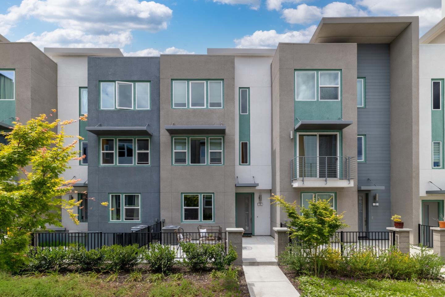 286 AGUSTIN NARVAEZ Street UNIT 3