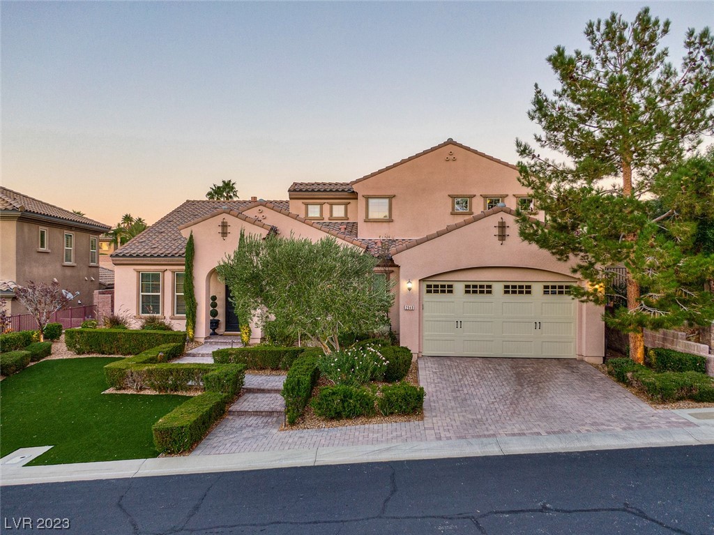 2848 Saint Dizier Drive