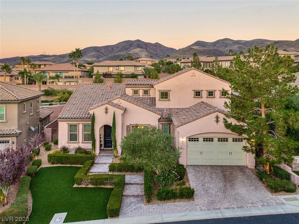 2848 Saint Dizier Drive