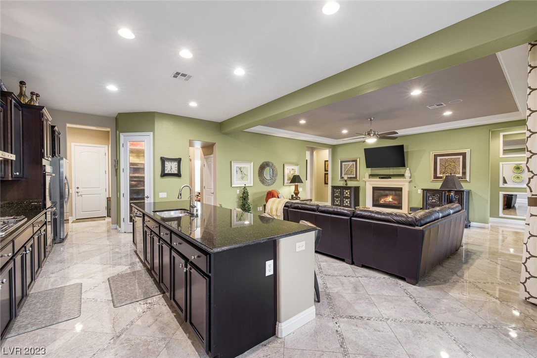 2848 Saint Dizier Drive