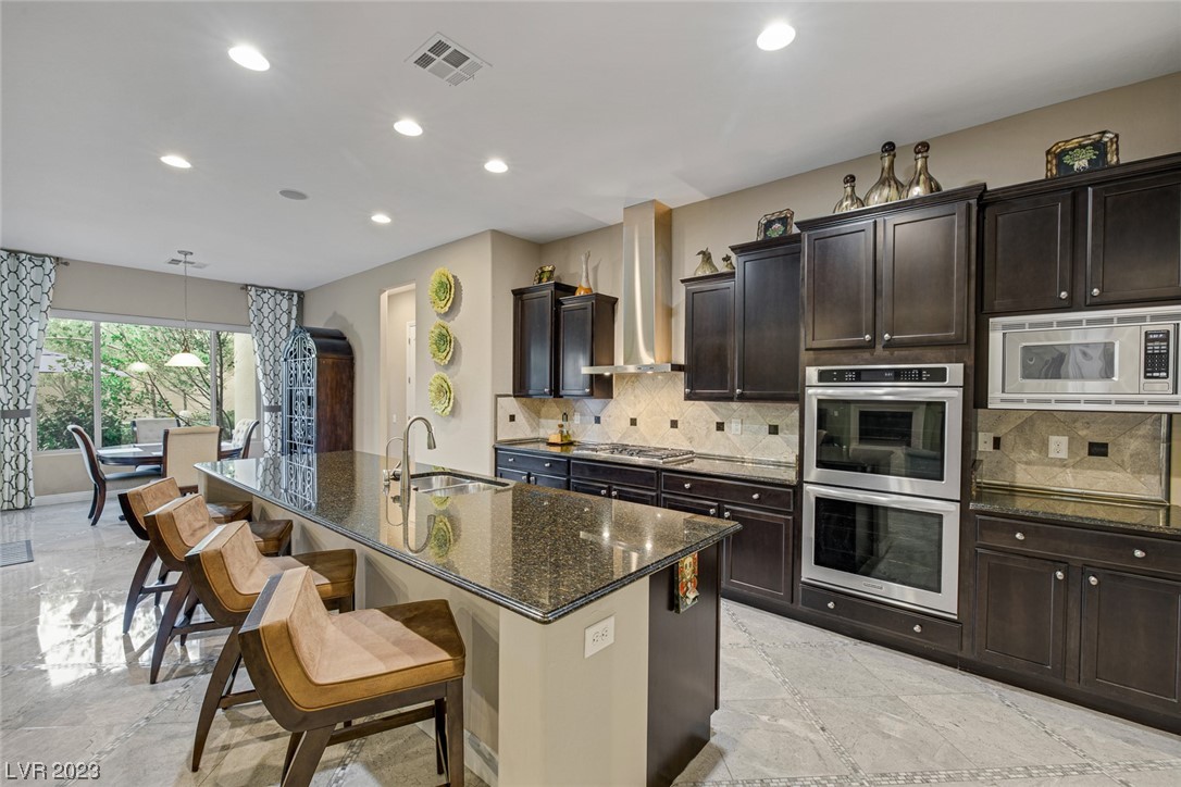2848 Saint Dizier Drive