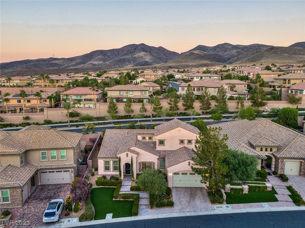 2848 Saint Dizier Drive