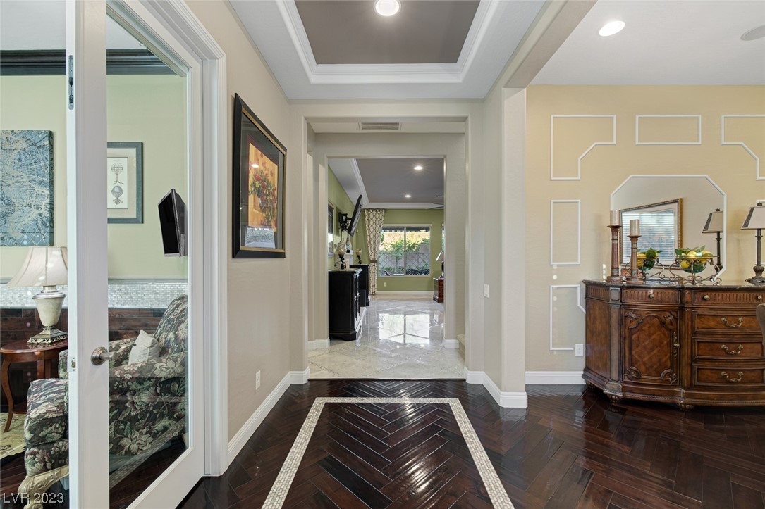 2848 Saint Dizier Drive