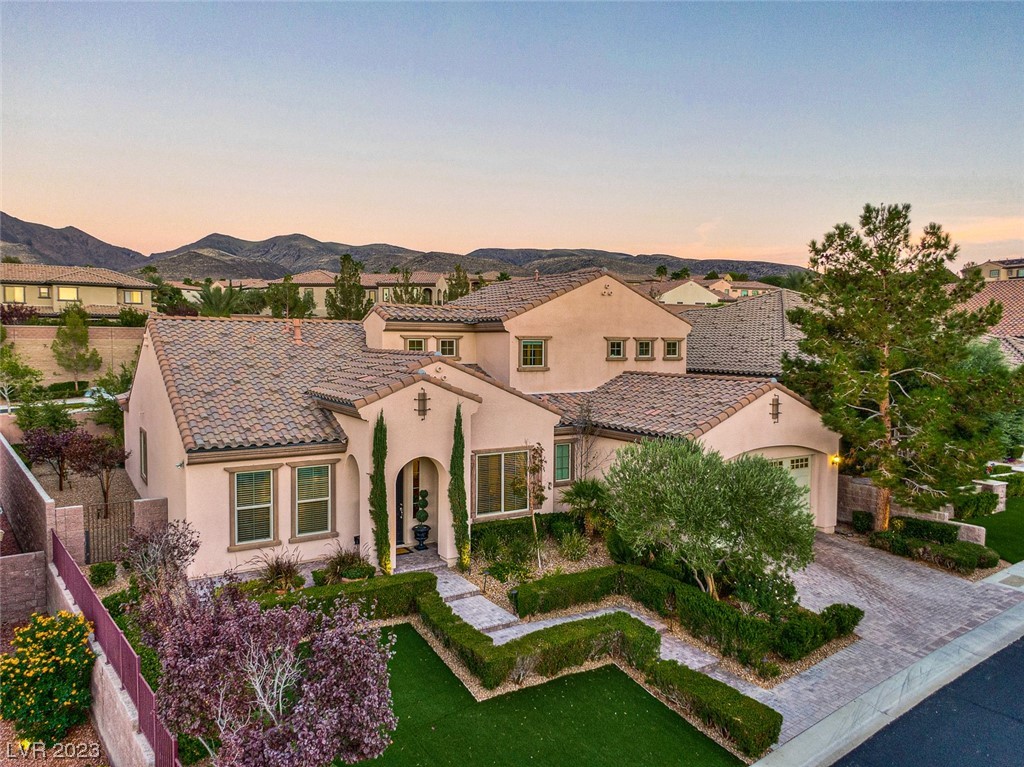 2848 Saint Dizier Drive