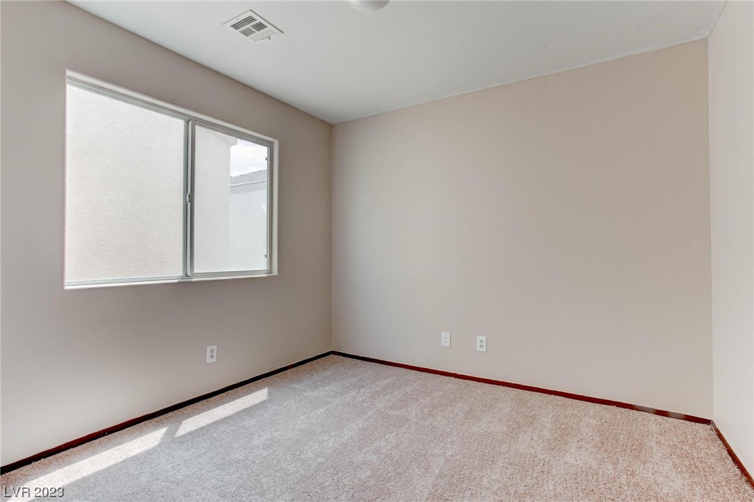 10074 Crisp Clover Street