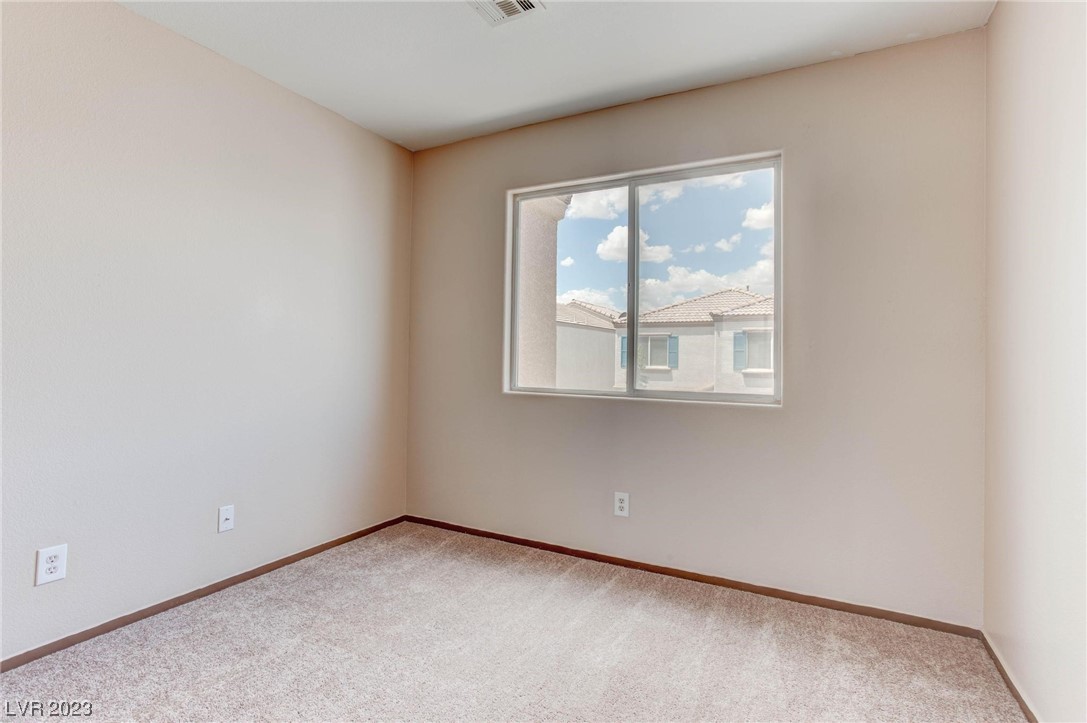 10074 Crisp Clover Street