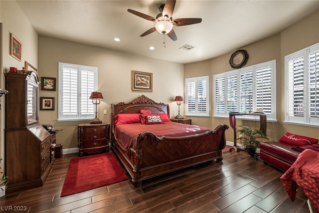 2772 Kilwinning Drive