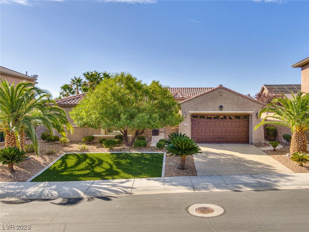2772 Kilwinning Drive