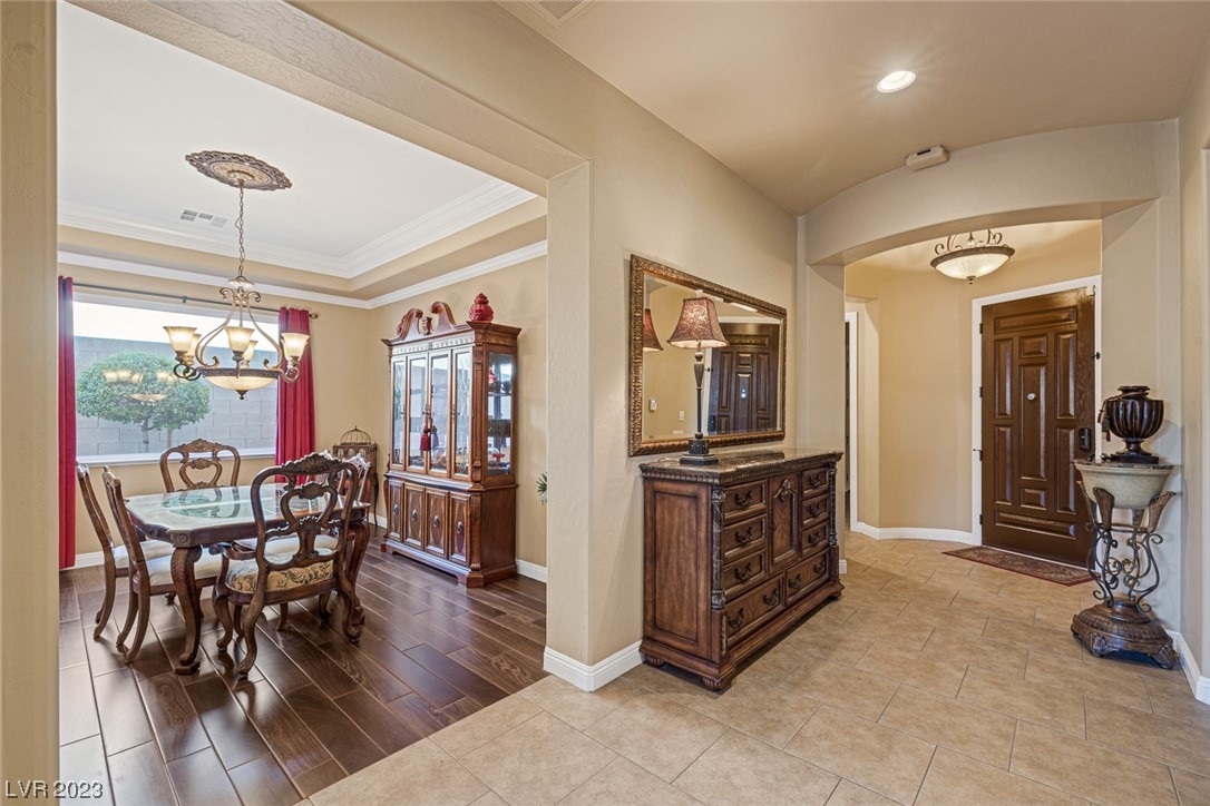 2772 Kilwinning Drive