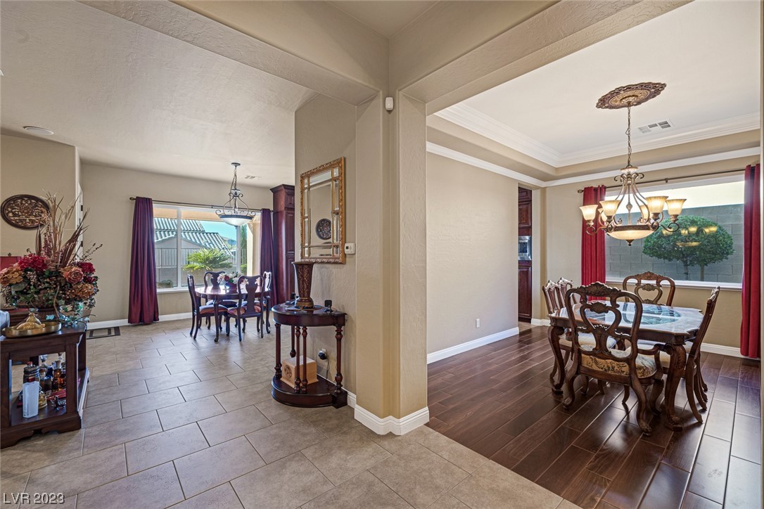 2772 Kilwinning Drive