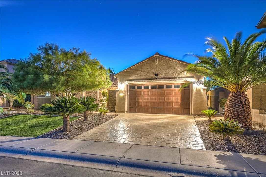 2772 Kilwinning Drive