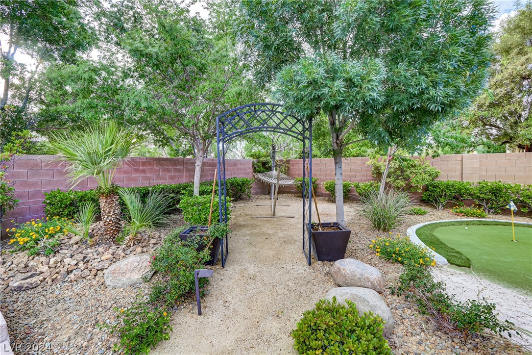 6451 Convinto Street