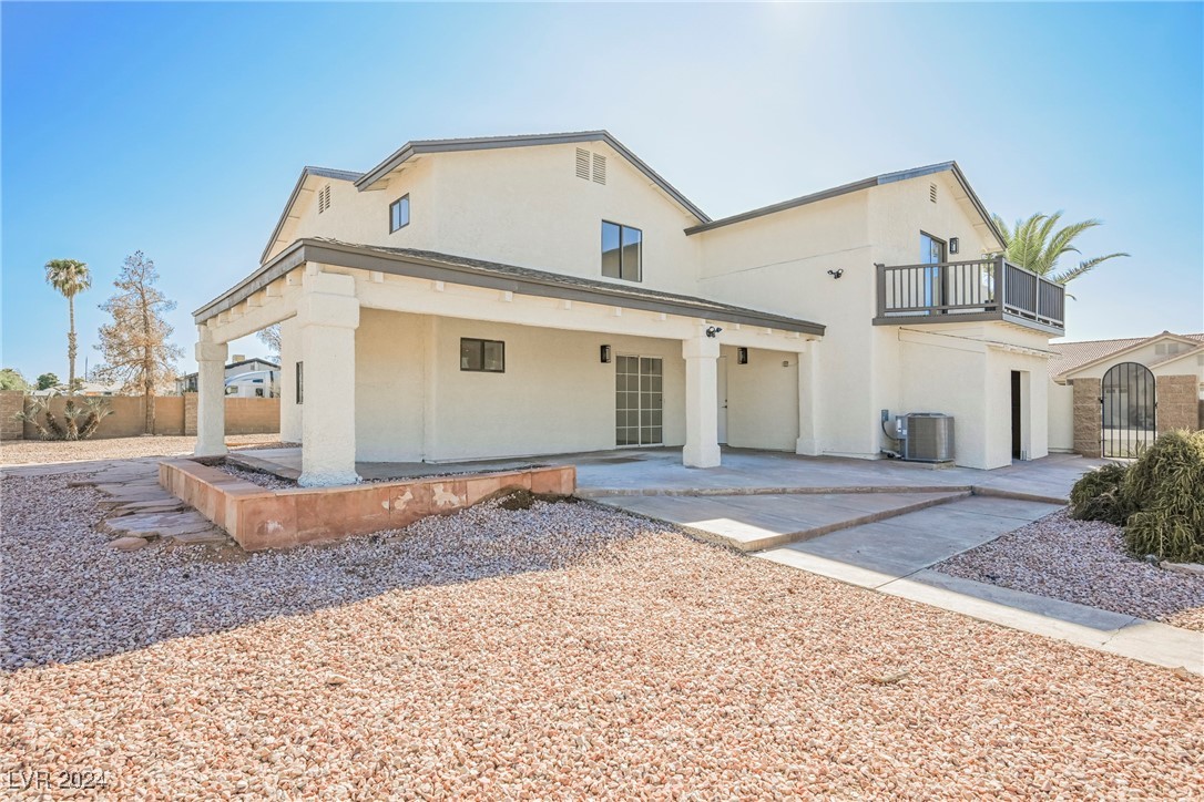 96 Siddall Avenue