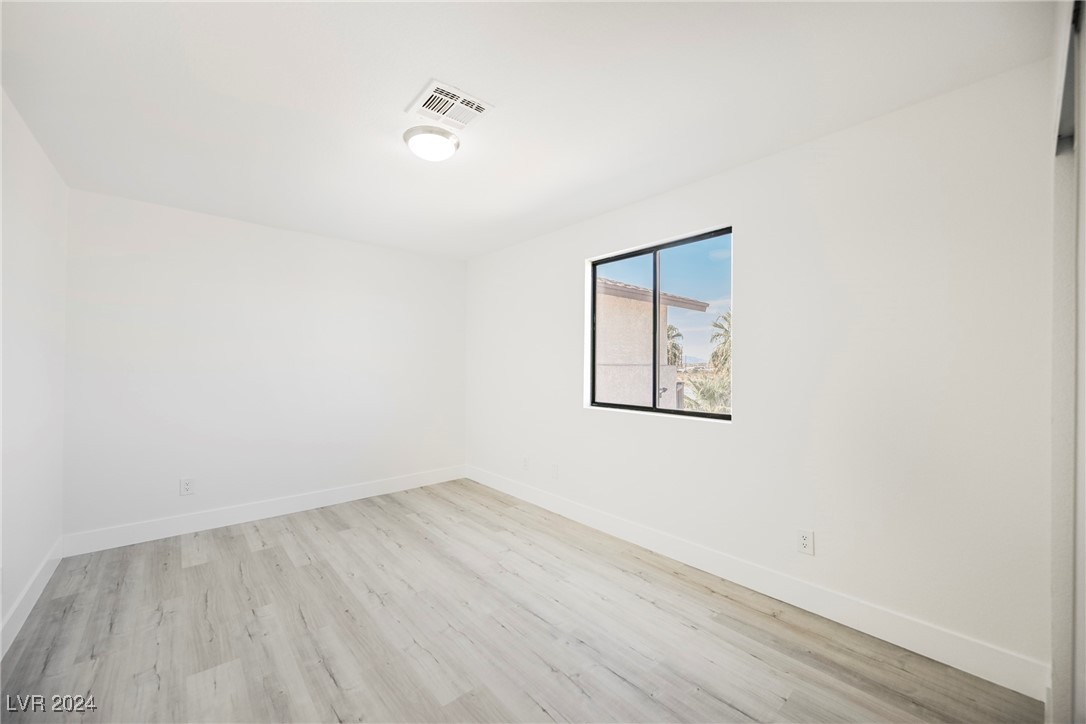 96 Siddall Avenue