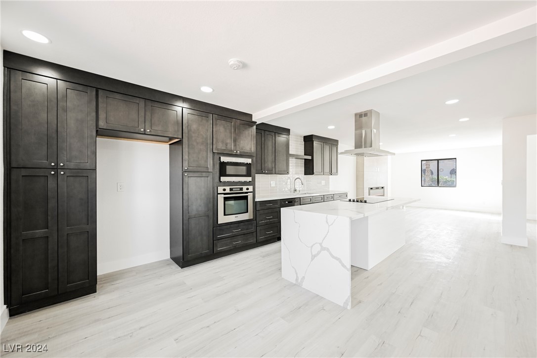 96 Siddall Avenue