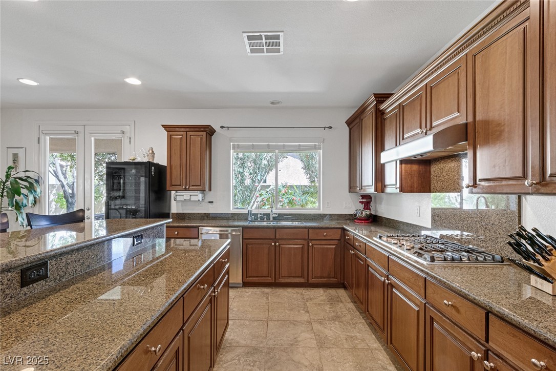 7872 Regency Park Street