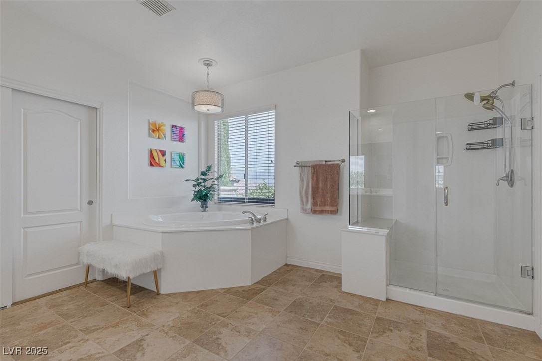 7872 Regency Park Street