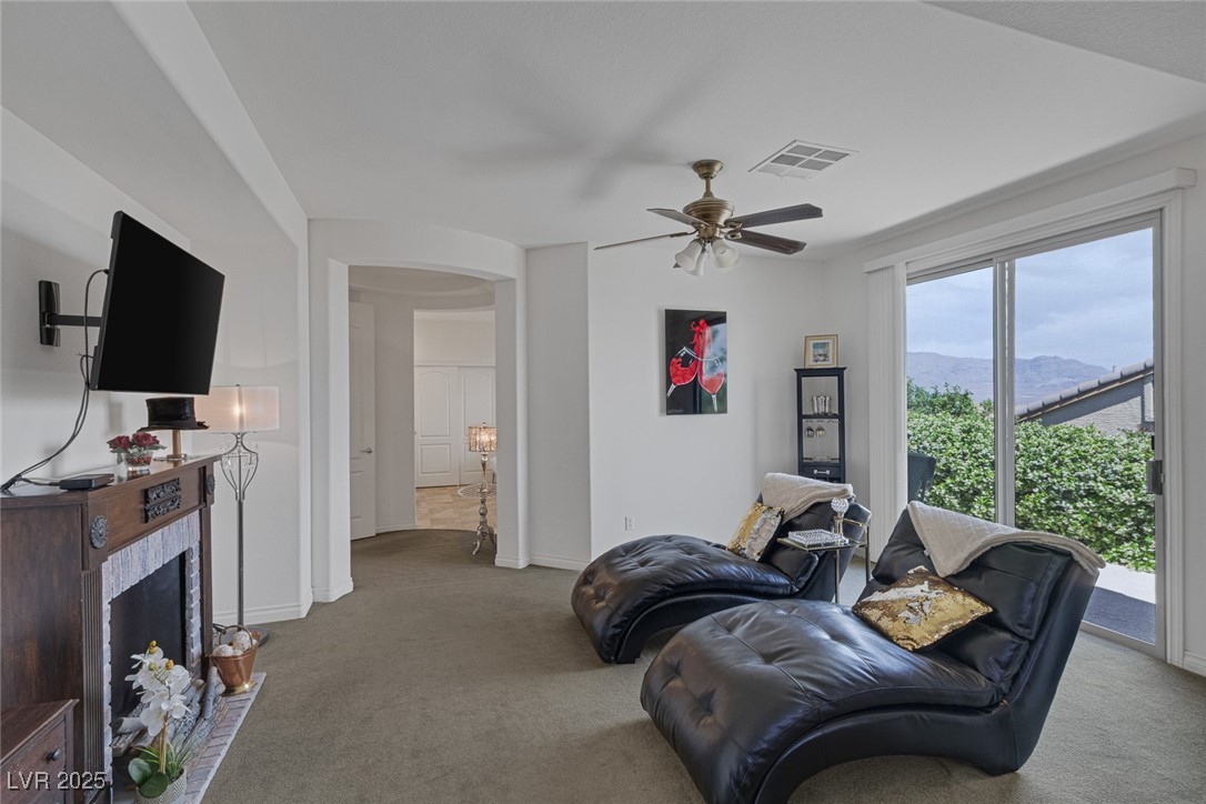 7872 Regency Park Street