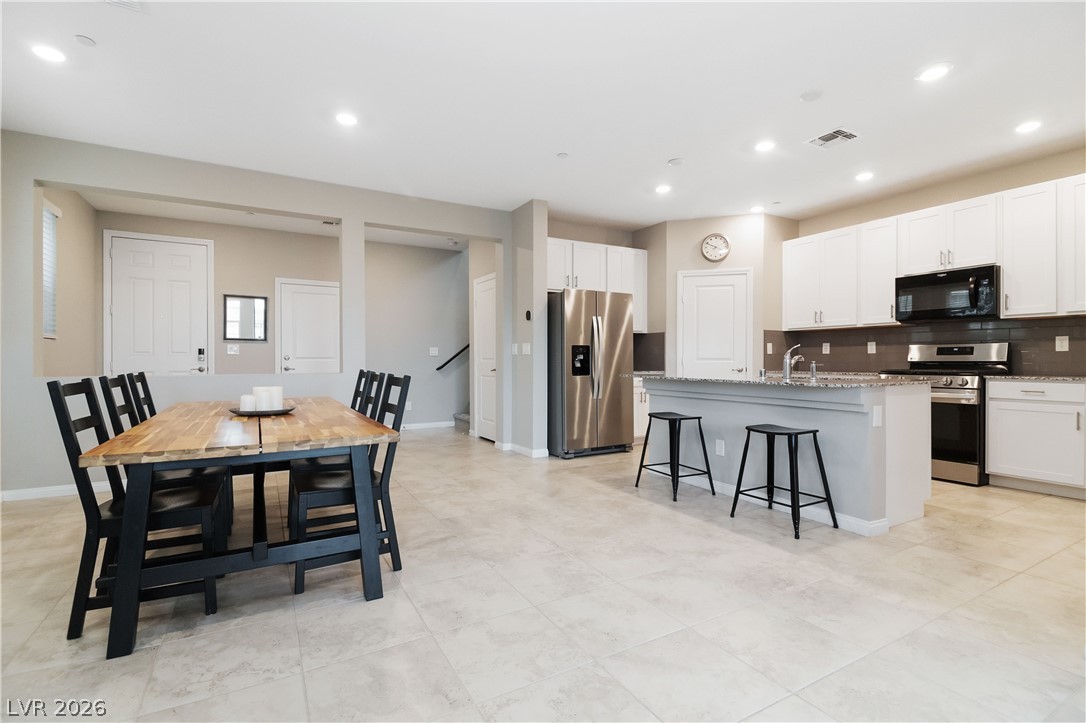 2782 Frabiele Street