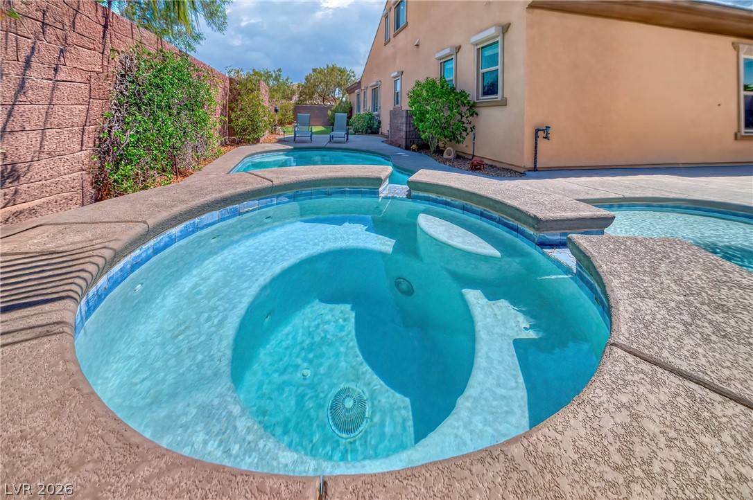 2852 Josephine Drive