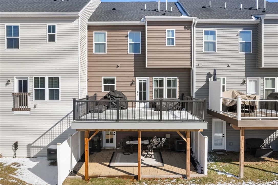 144 Curtis Ct