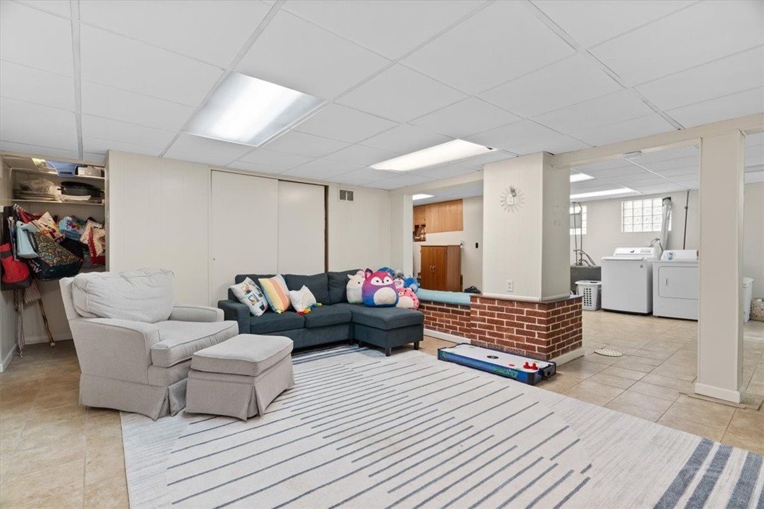 412 Emerson Ave
