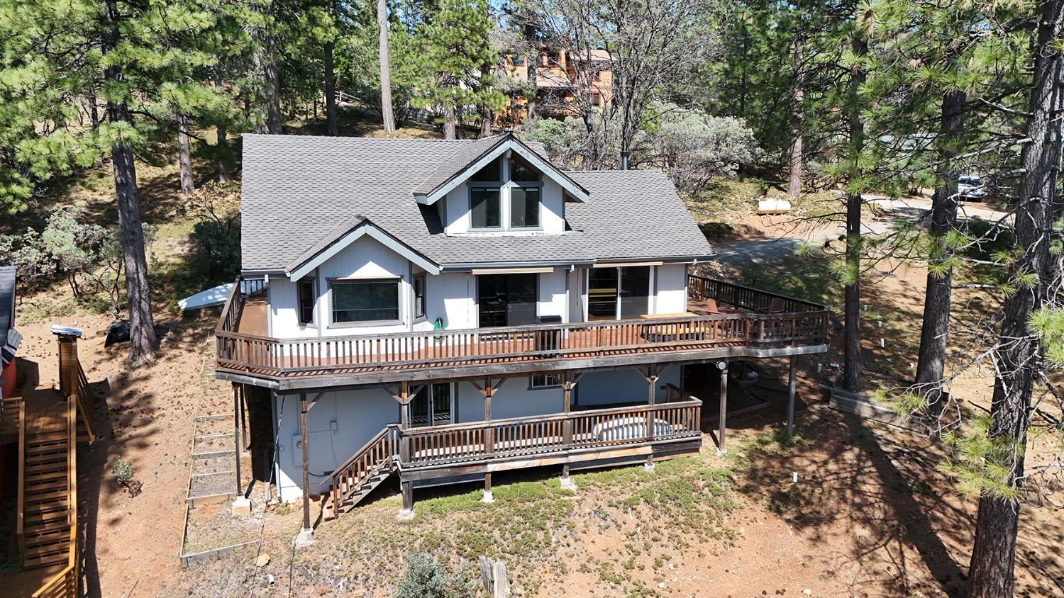 2491 El Dorado Dr