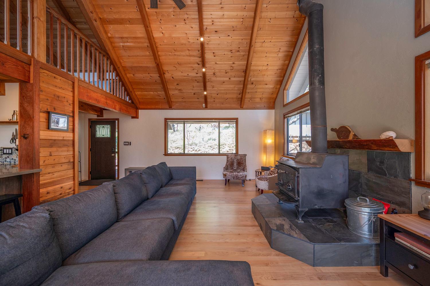 2491 El Dorado Dr