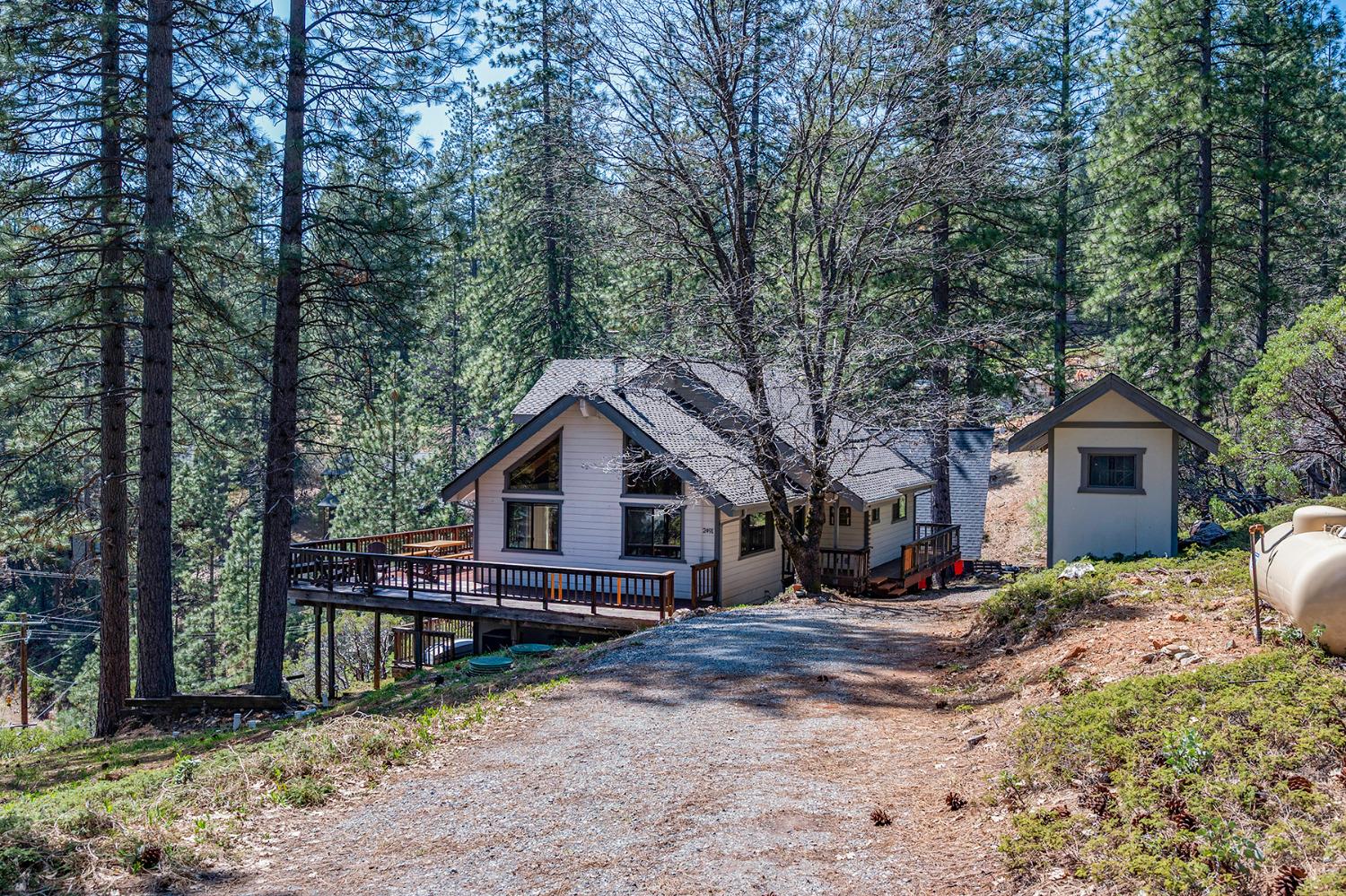 2491 El Dorado Dr