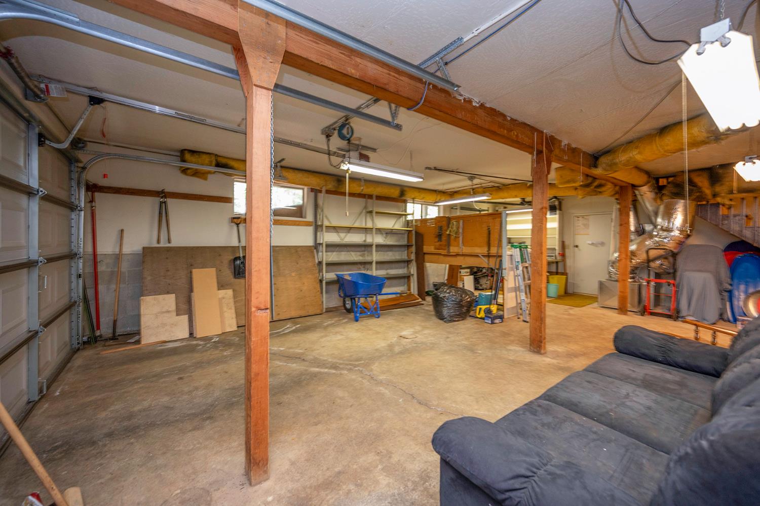 2072 Mewe Court