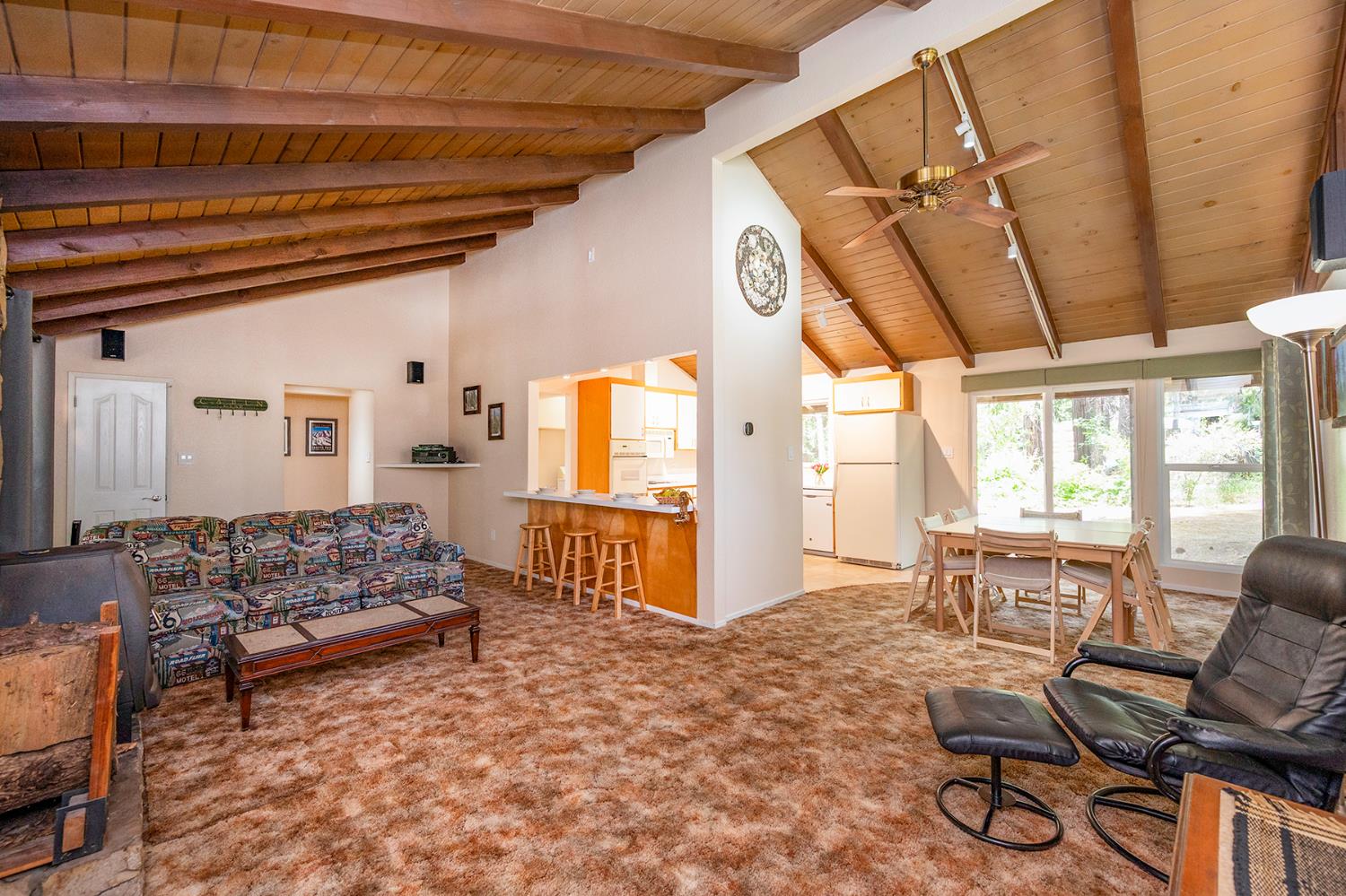 1874 El Dorado Dr