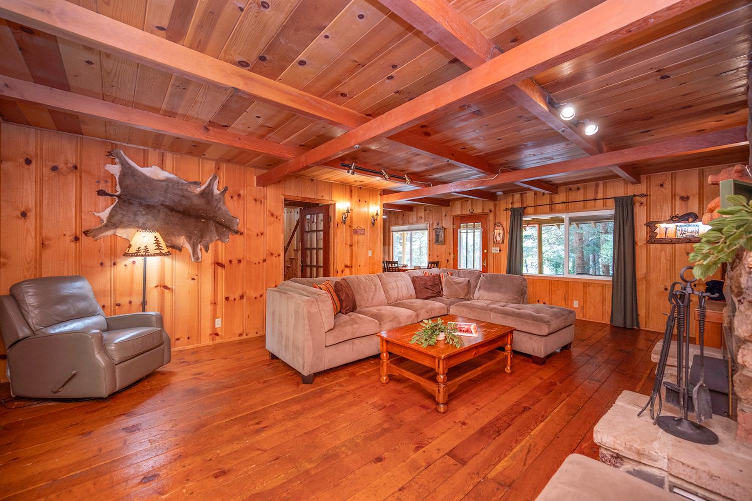 3234 Snowshoe Thompson Trl