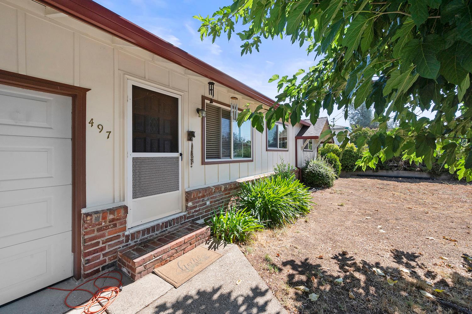 497 San Joaquin Ave
