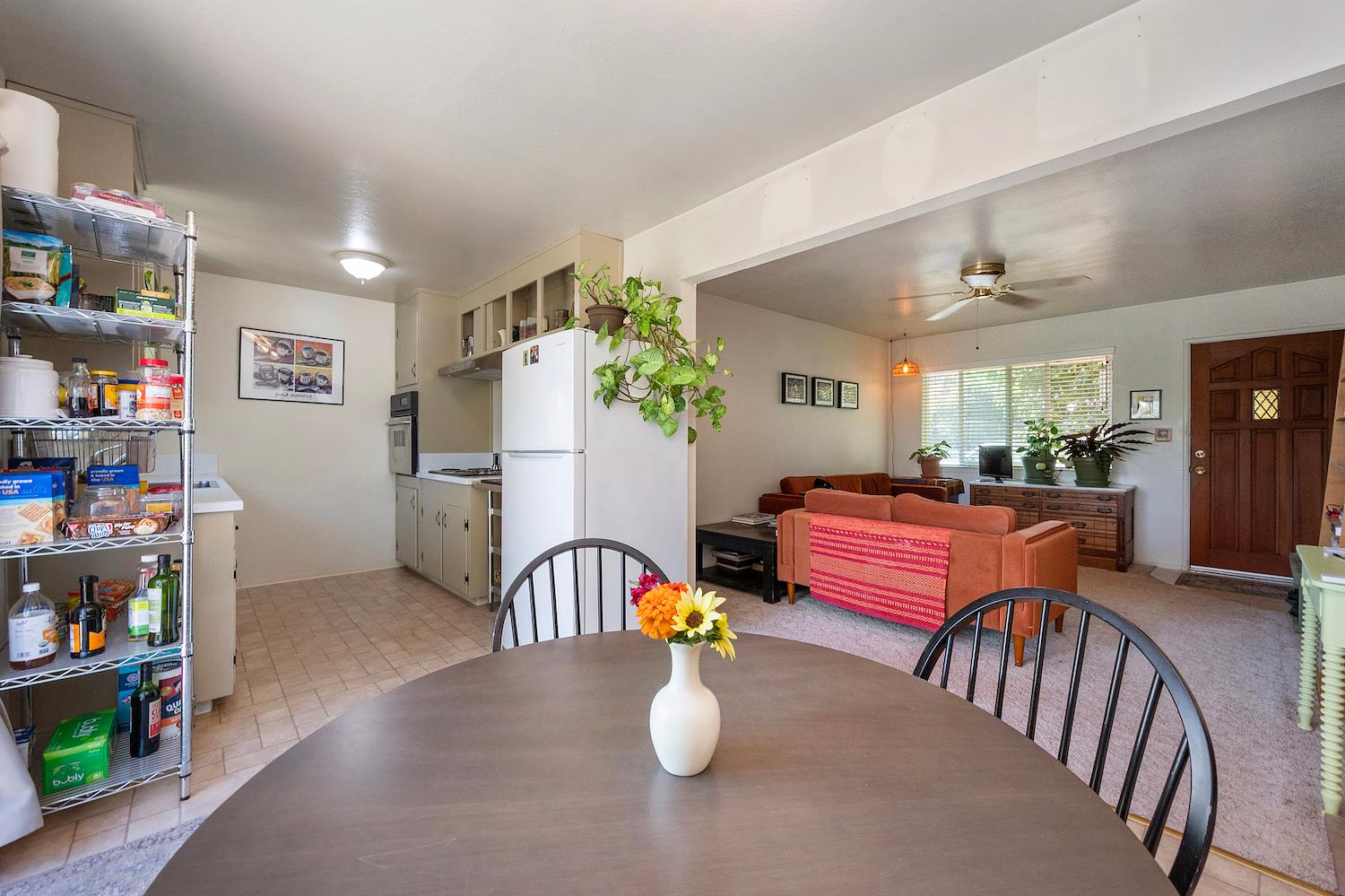 497 San Joaquin Ave