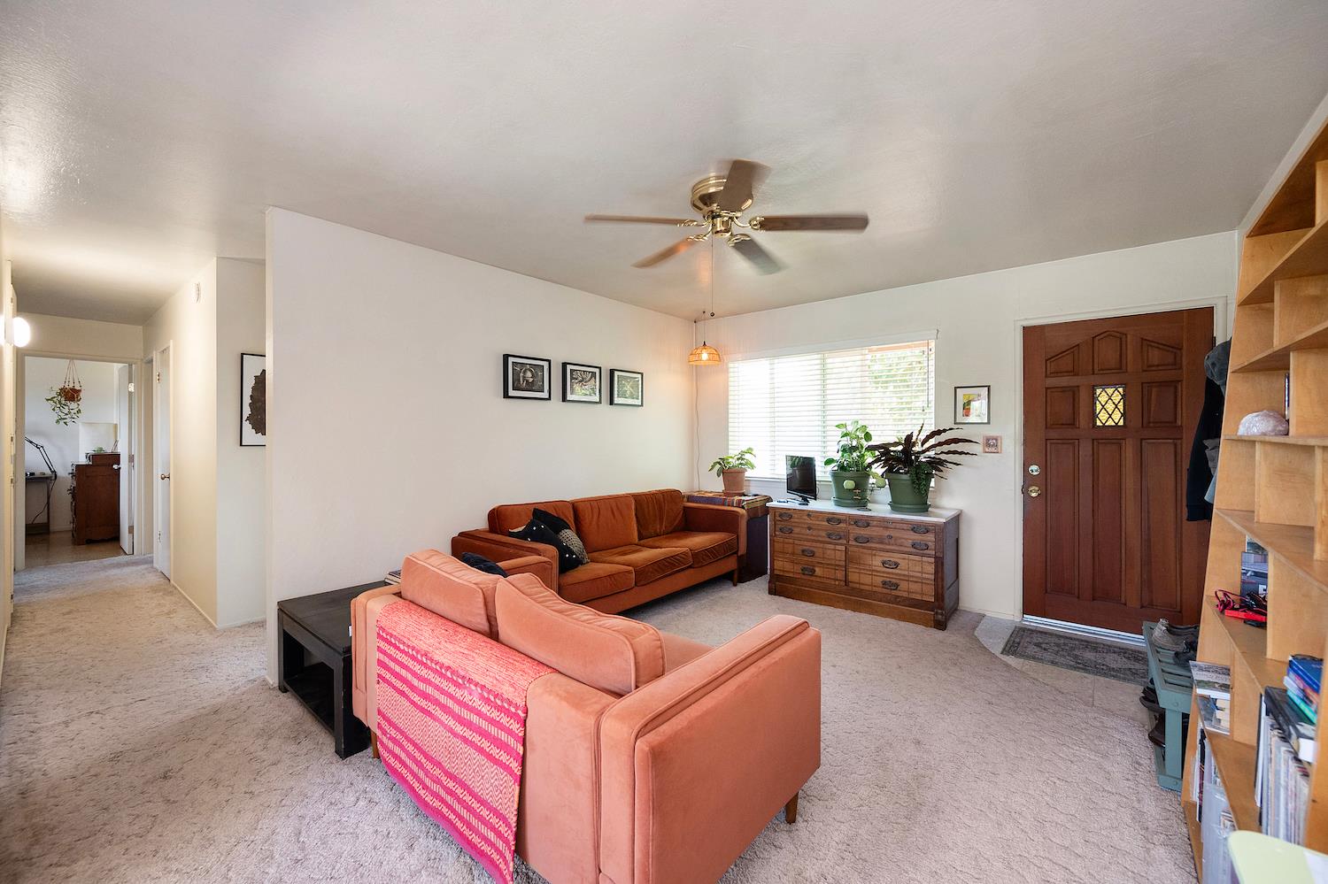 497 San Joaquin Ave