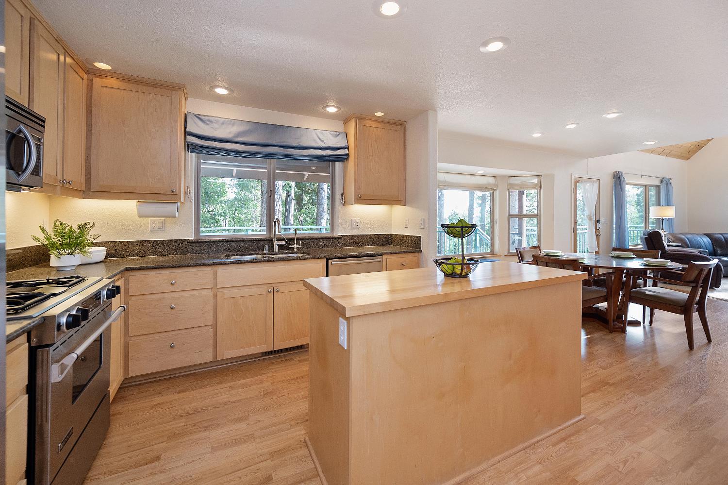 399 Augusta Dr