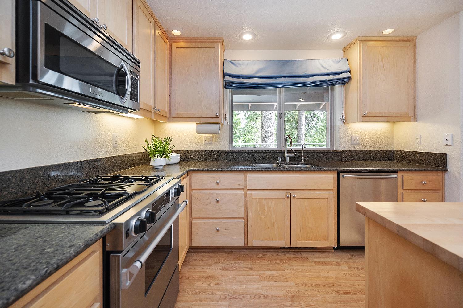 399 Augusta Dr