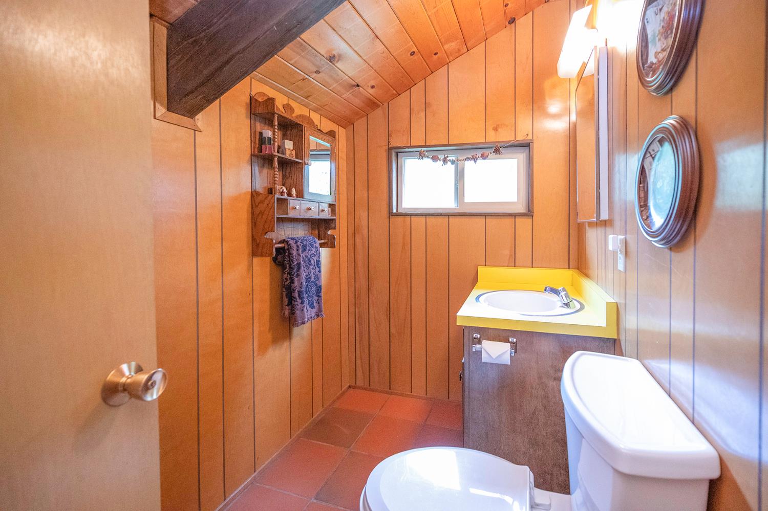 284 Blue Lake Springs Dr