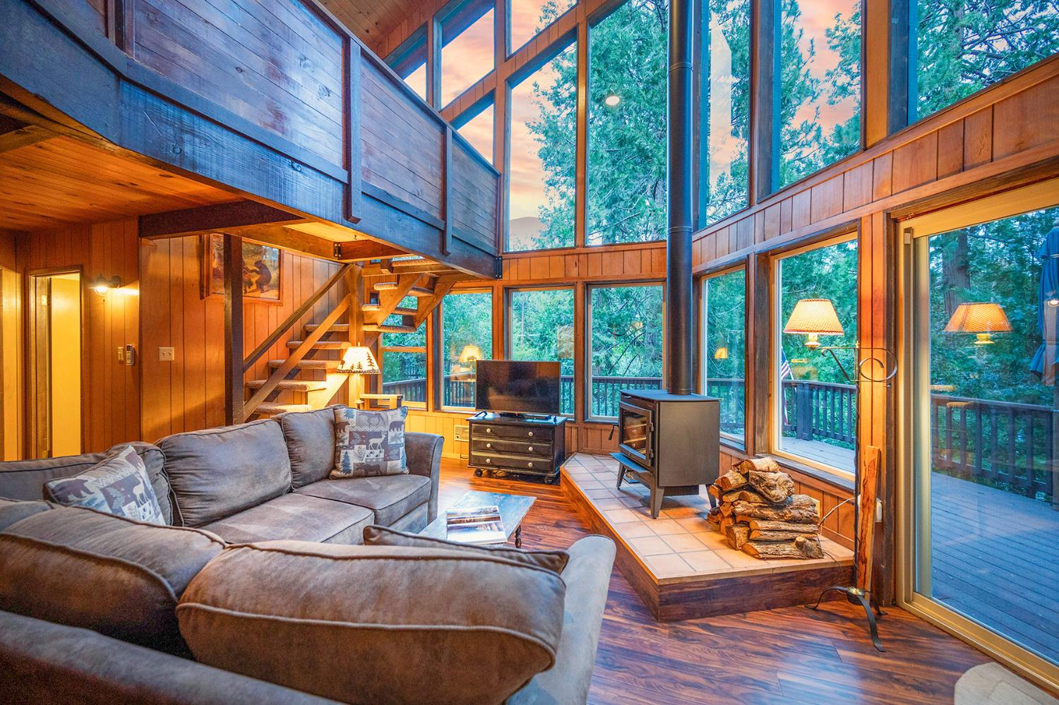 284 Blue Lake Springs Dr