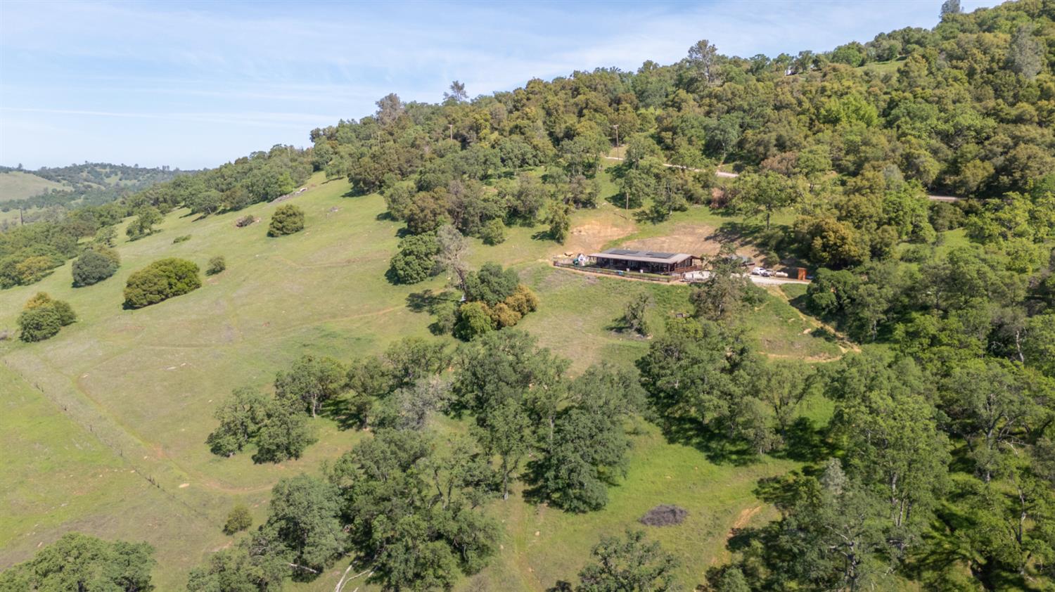 1560 Pinto Dr
