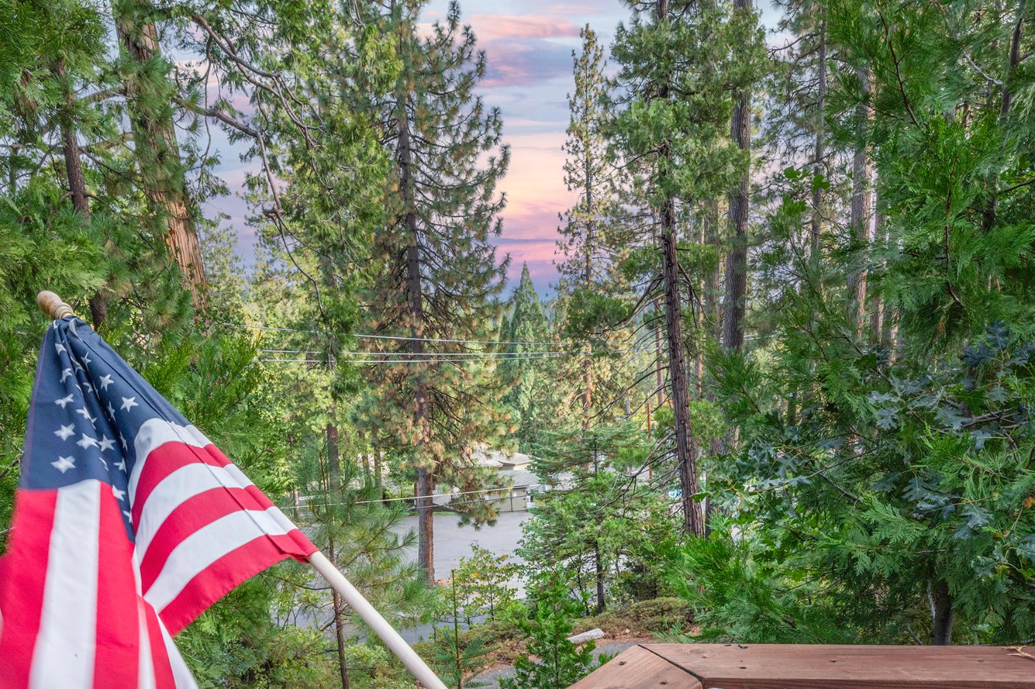 284 Blue Lake Springs Dr