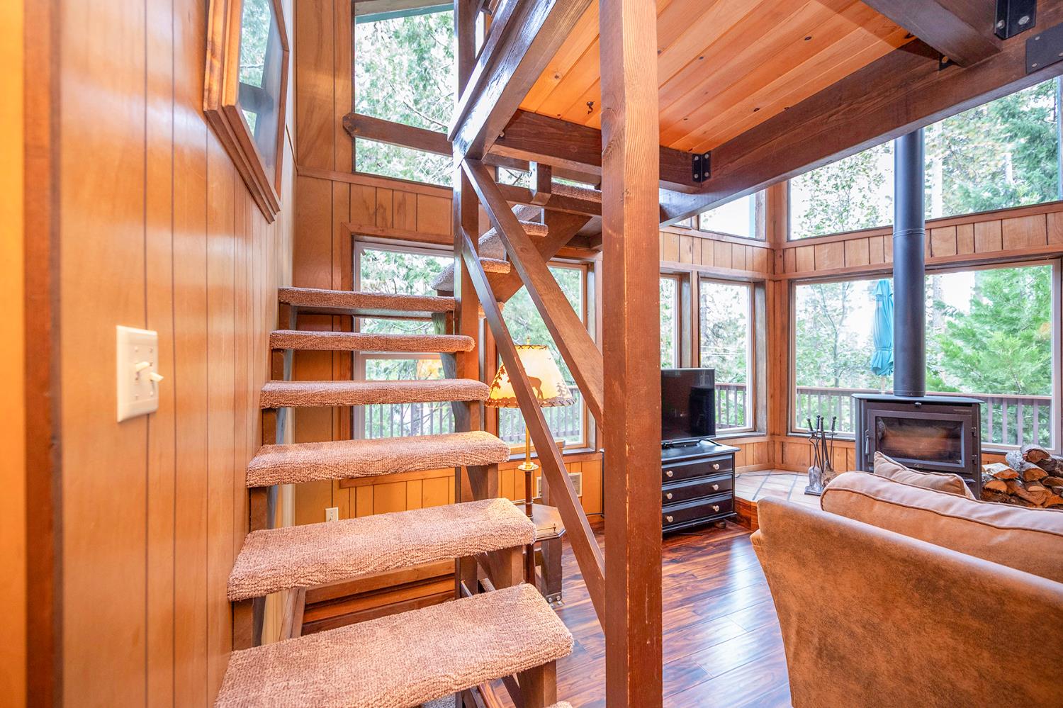 284 Blue Lake Springs Dr