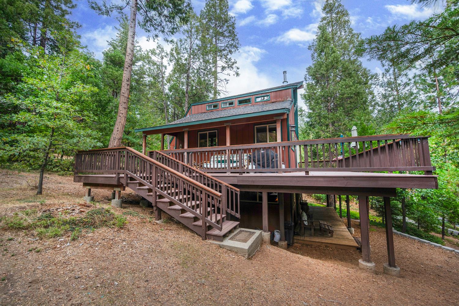 284 Blue Lake Springs Dr