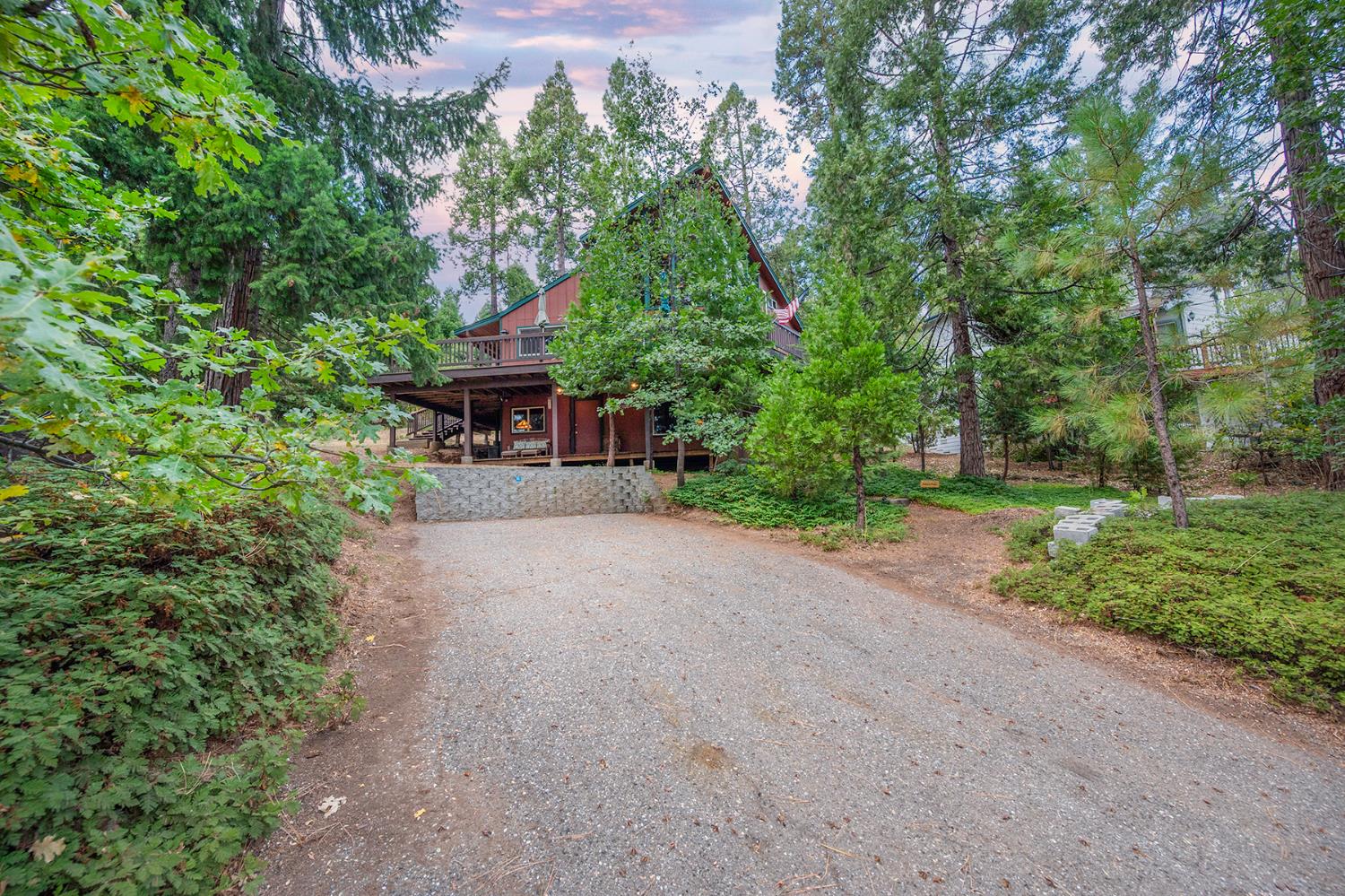 284 Blue Lake Springs Dr