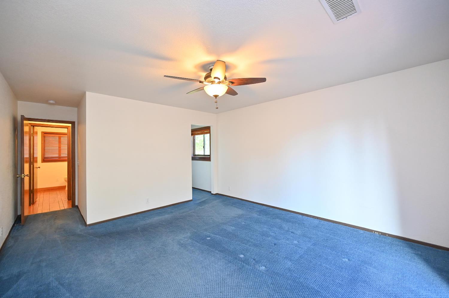 1521 Patricia Lane