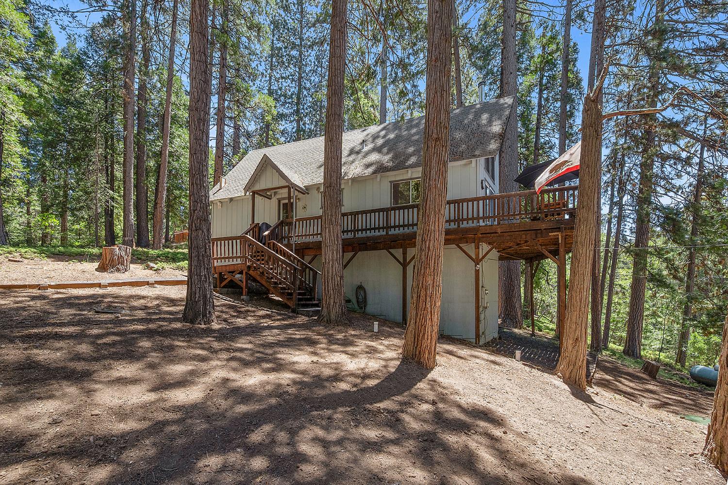 1608 Seminole Way