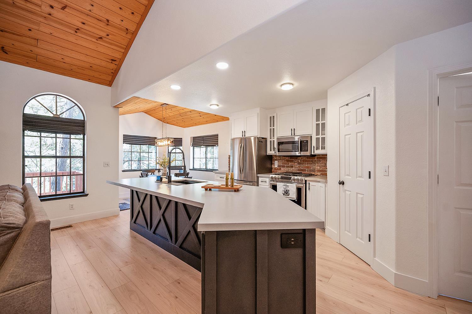214 Forest Meadows Drive