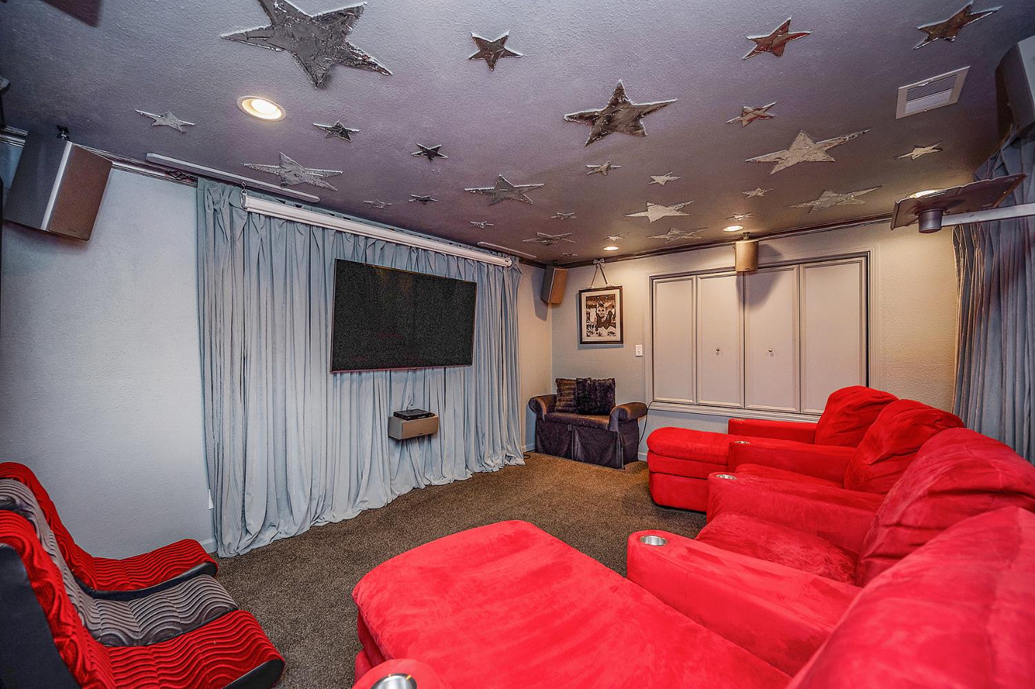 4110 Ottawa Drive